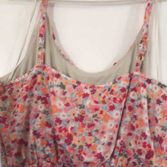 ELLE Floral Chiffon Tiered Maxi dress - Picture 5 of 6